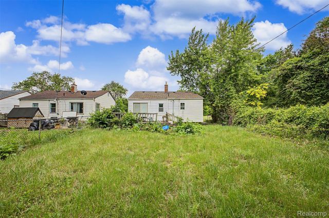6100 Faust Avenue, Detroit, MI 48228