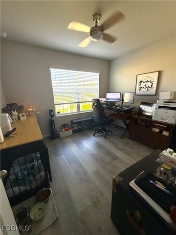 20404 Camino Torcido LOOP W, North Fort Myers, FL 33917