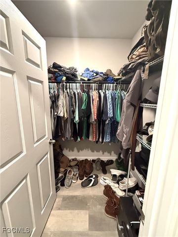 20404 Camino Torcido LOOP W, North Fort Myers, FL 33917