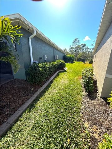 20404 Camino Torcido LOOP W, North Fort Myers, FL 33917