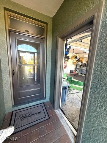 20404 Camino Torcido LOOP W, North Fort Myers, FL 33917