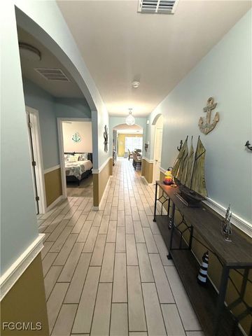 20404 Camino Torcido LOOP W, North Fort Myers, FL 33917