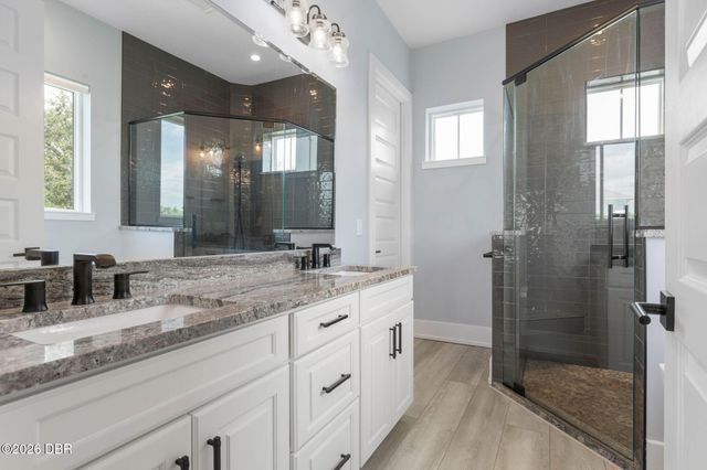 121 Seaside Point, Flagler Beach, FL 32136