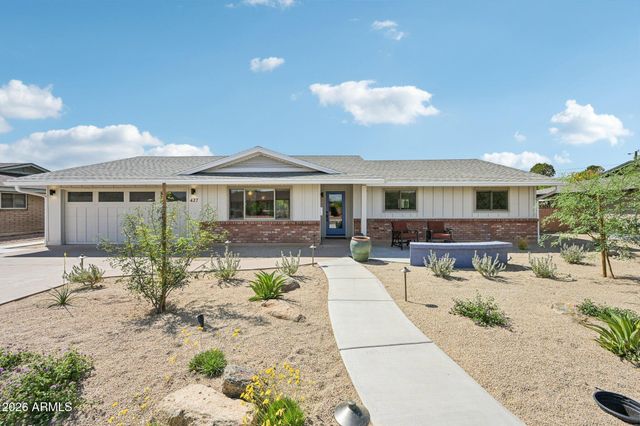 427 E ERIE Drive, Tempe, AZ 85282