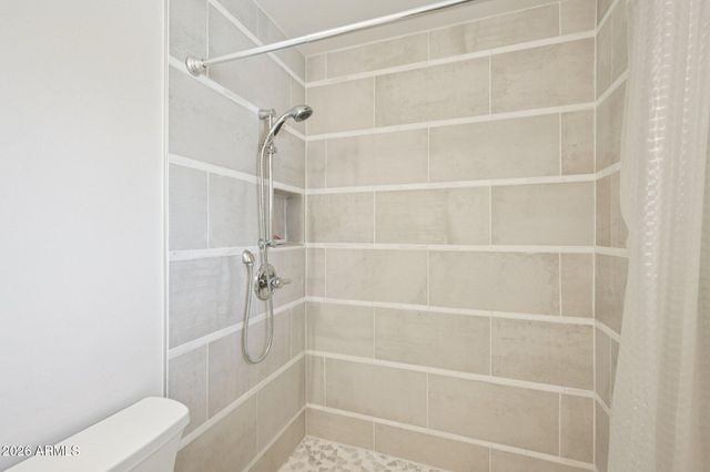 427 E ERIE Drive, Tempe, AZ 85282