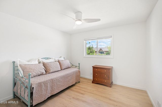 427 E ERIE Drive, Tempe, AZ 85282