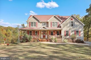 96 CASTLE MOUNTAIN RD, Castleton, VA 22716