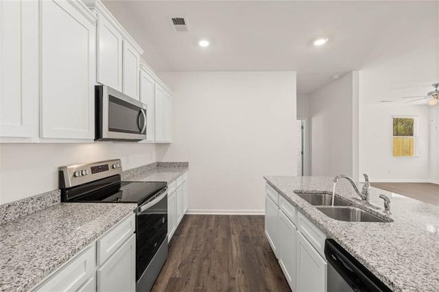 6010 Knickerbocker Street, Mableton, GA 30126