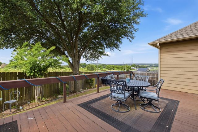 109 Cailin CT, Burnet, TX 78611