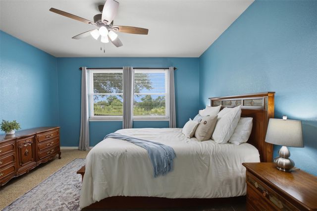 109 Cailin CT, Burnet, TX 78611