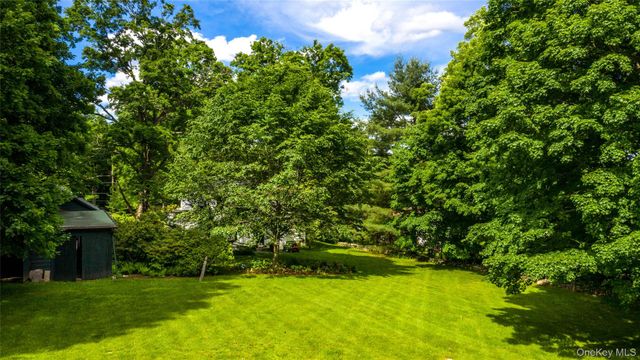 28 Barnes Road, Ossining, NY 10562