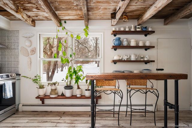 28 Barnes Road, Ossining, NY 10562