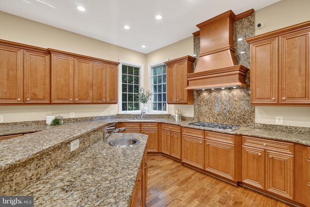 7834 MONTVALE WAY, Mclean, VA 22102