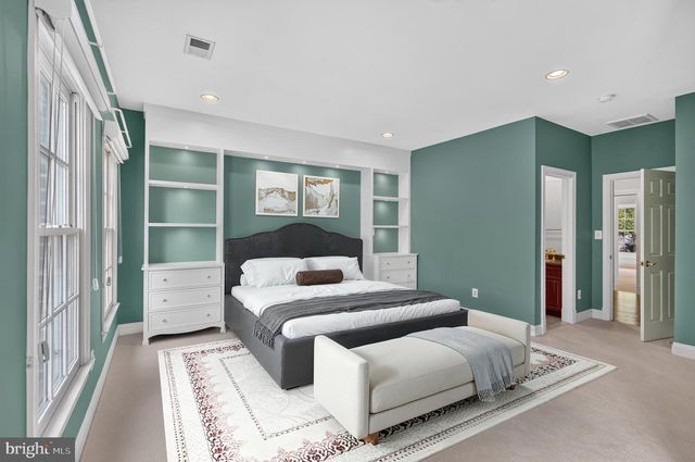 7834 MONTVALE WAY, Mclean, VA 22102