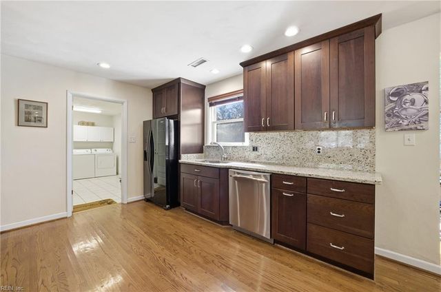 2233 Lynn RD, Virginia Beach, VA 23451