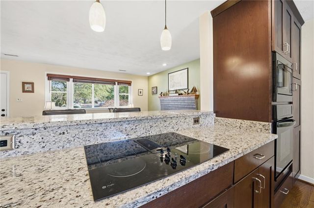 2233 Lynn RD, Virginia Beach, VA 23451