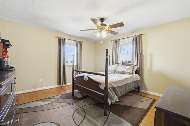 2233 Lynn RD, Virginia Beach, VA 23451