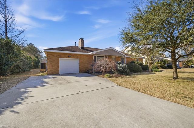 2233 Lynn RD, Virginia Beach, VA 23451