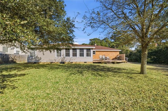 2233 Lynn RD, Virginia Beach, VA 23451