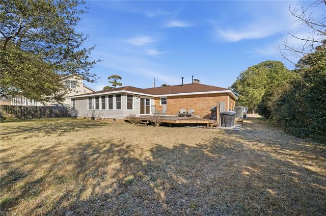 2233 Lynn RD, Virginia Beach, VA 23451