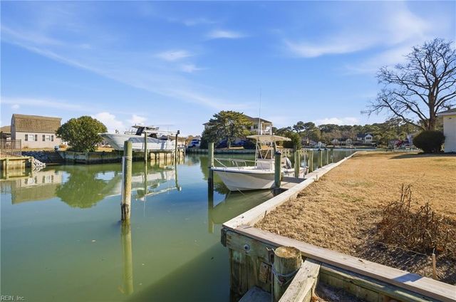 2233 Lynn RD, Virginia Beach, VA 23451