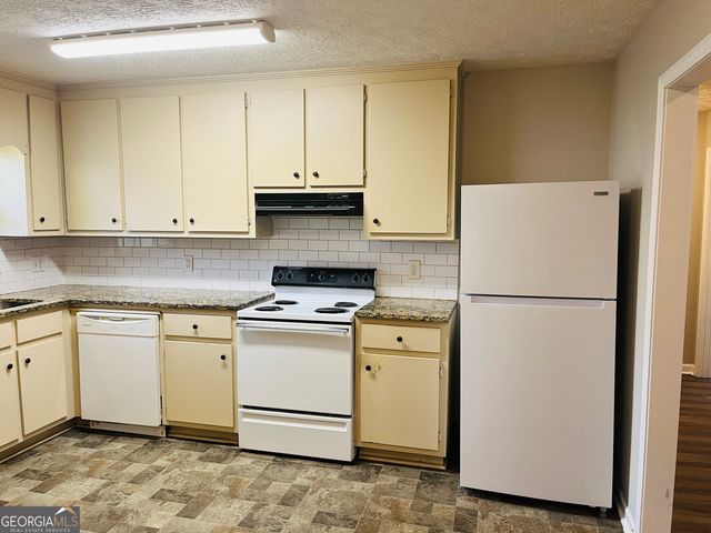 12 Fredda Lane, Cartersville, GA 30120