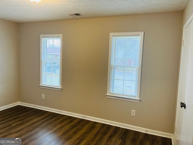 12 Fredda Lane, Cartersville, GA 30120