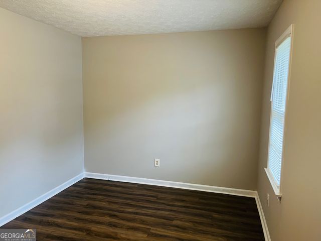 12 Fredda Lane, Cartersville, GA 30120