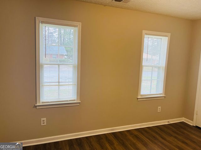 12 Fredda Lane, Cartersville, GA 30120