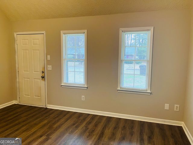 12 Fredda Lane, Cartersville, GA 30120