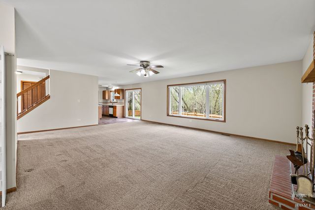 1266 Fernleaf Drive, Crystal Lake, IL 60014