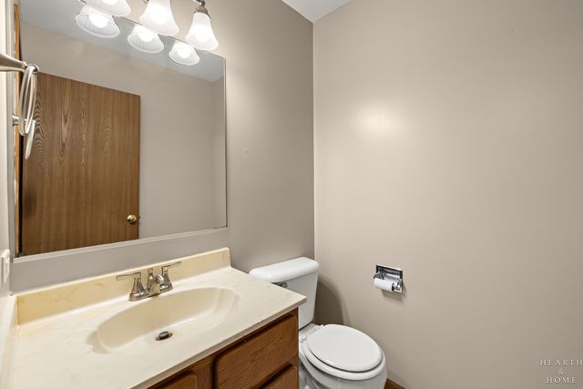 1266 Fernleaf Drive, Crystal Lake, IL 60014