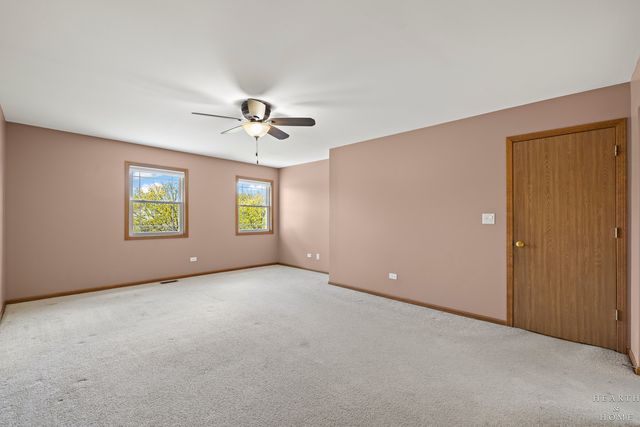 1266 Fernleaf Drive, Crystal Lake, IL 60014