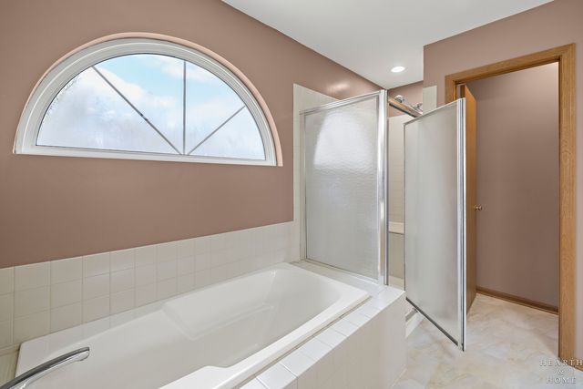 1266 Fernleaf Drive, Crystal Lake, IL 60014