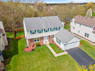 1266 Fernleaf Drive, Crystal Lake, IL 60014