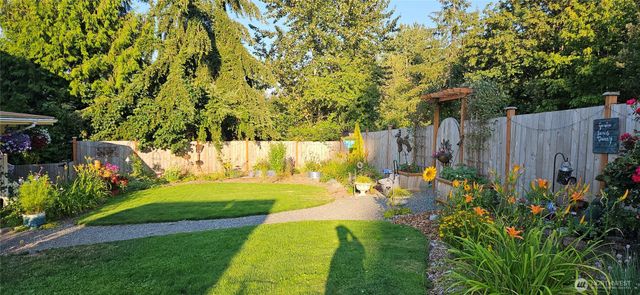 20016 127th Street Ct E, Bonney Lake, WA 98391