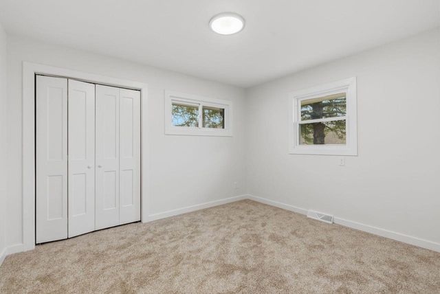 247 S 17th AVENUE, West Bend, WI 53095