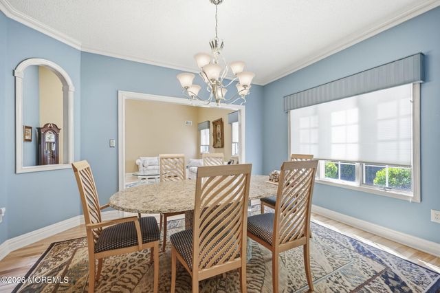 36 Wintons Way, Monroe, NJ 08831