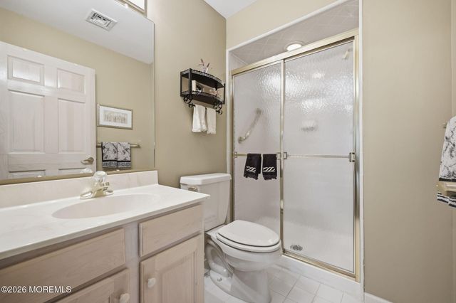 36 Wintons Way, Monroe, NJ 08831