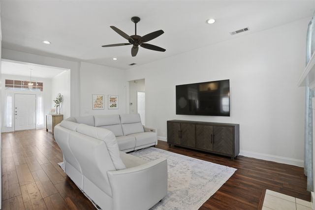 10308 Napa Valley Drive, Frisco, TX 75035