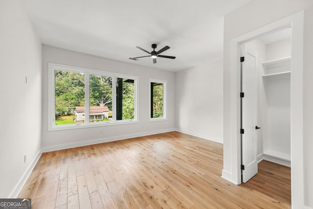808 East Avenue, Scottdale, GA 30079