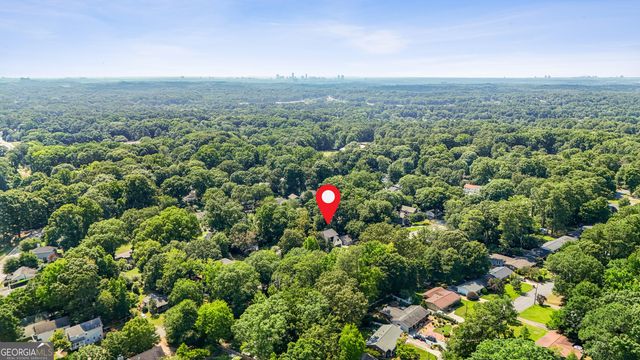 808 East Avenue, Scottdale, GA 30079