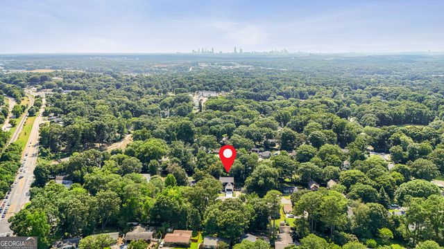 808 East Avenue, Scottdale, GA 30079