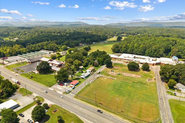 102 Glaze Drive, Dalton, GA 30721