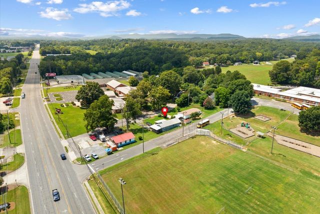 102 Glaze Drive, Dalton, GA 30721