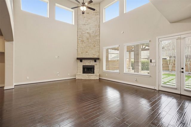 13735 Contour Ct, Richmond, TX 77407