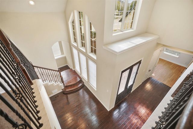 13735 Contour Ct, Richmond, TX 77407