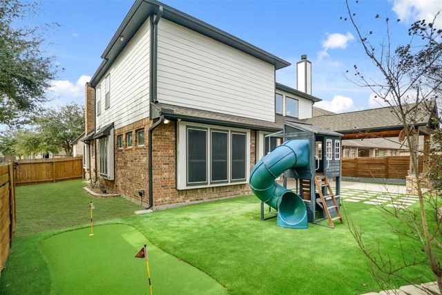 13735 Contour Ct, Richmond, TX 77407