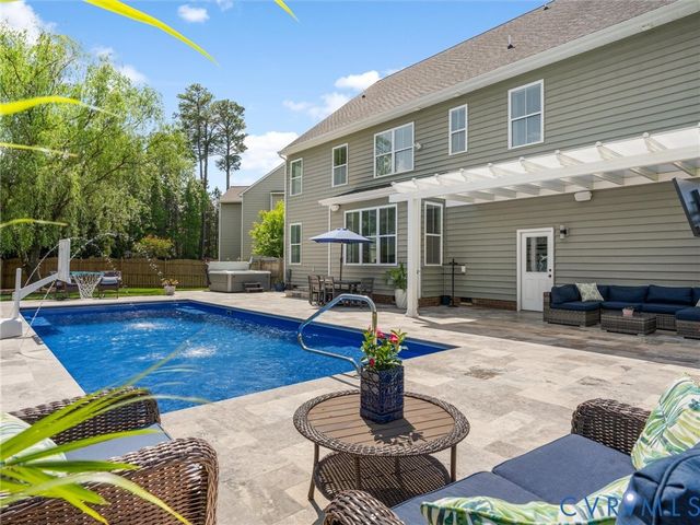 4636 Allenbend Rd, Glen Allen, VA 23060
