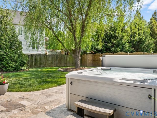 4636 Allenbend Rd, Glen Allen, VA 23060